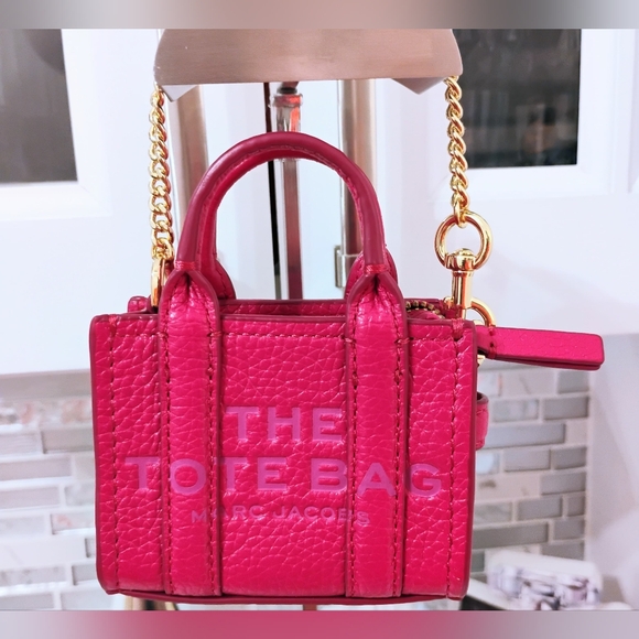 NWOT Marc Jacobs Nano Tote Bag Charm - Hot Pink - Picture 2 of 16